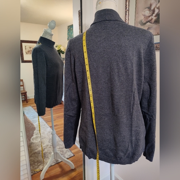 Talbot's cotton blend grey turtleneck sweater - Picture 5 of 6
